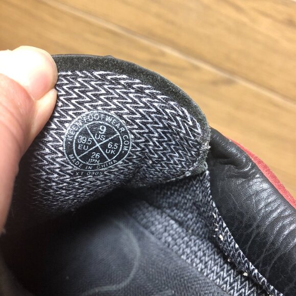 Keen Women's Burgundy and Black Athletic Shoes - Picture 13 of 14